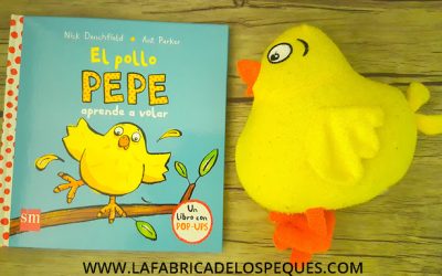El pollo Pepe aprende a volar